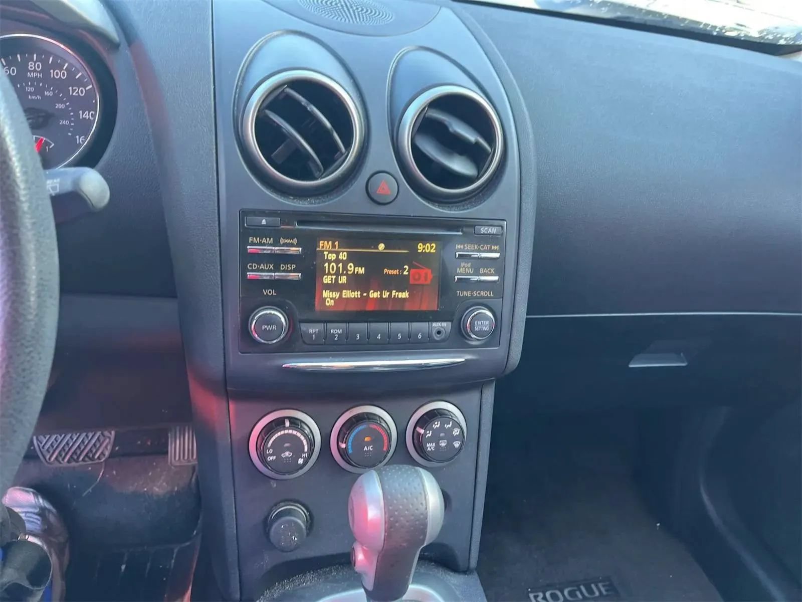 Used 2012 Nissan Rogue S w/ Special Edition Pkg FWD image 5