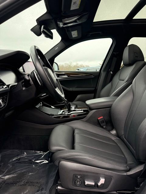 Used 2020 BMW X3 xDrive30i w/ Premium Package image 16