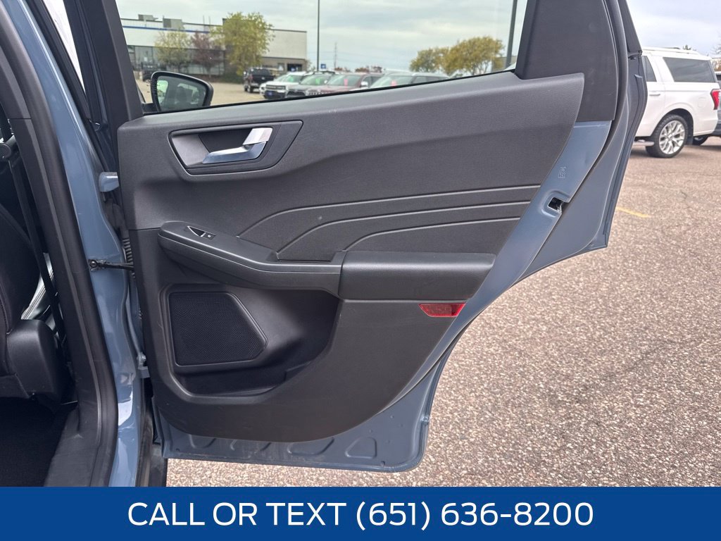Used 2024 Ford Escape ST-Line w/ Tech Pack #1 AWD/4WD image 35