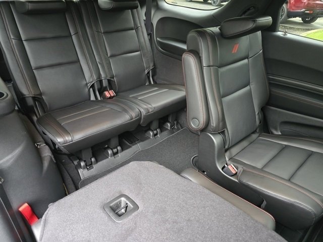 Used 2025 Dodge Durango GT image 33