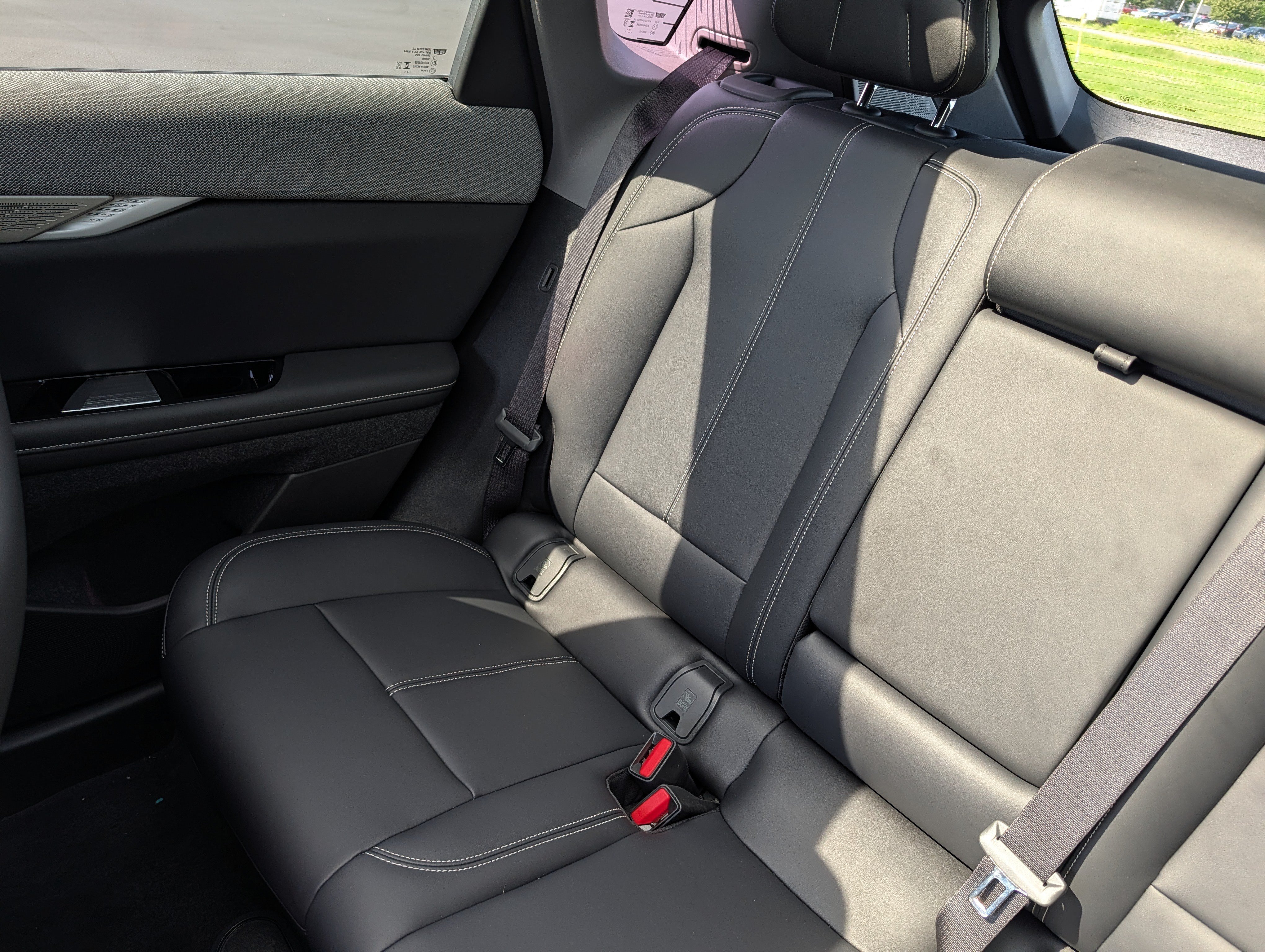 Used 2027 Cadillac Optiq Luxury w/ LPO, Floor Liner Package AWD/4WD image 14