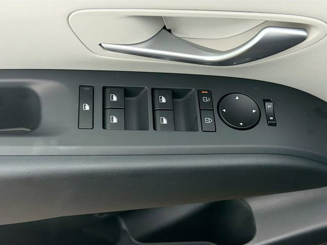 New 2026 Hyundai Tucson SE FWD image 17