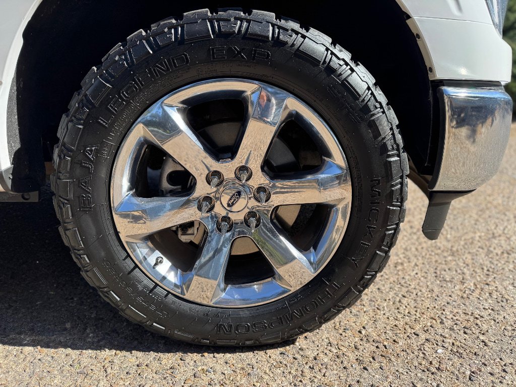 Used 2022 Ford F150 Lariat w/ Max Trailer Tow Package image 4