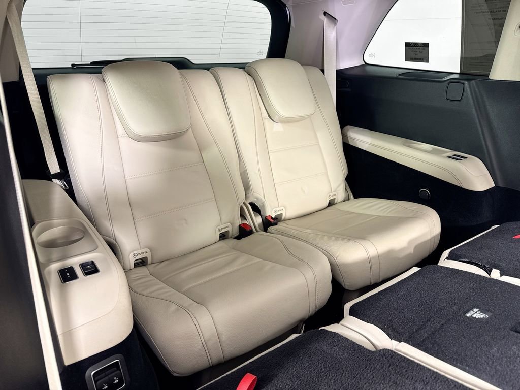 Used 2021 Mercedes-Benz GLS 580 4MATIC image 35