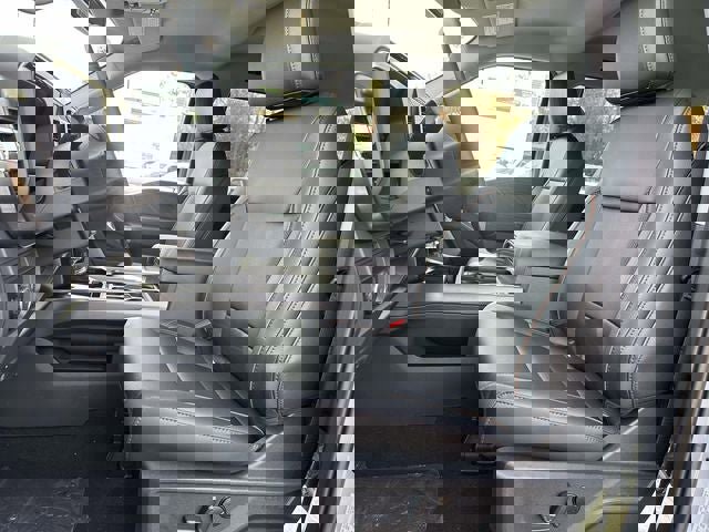 New 2026 Ford F250 Lariat w/ FX4 Off-Road Package image 9