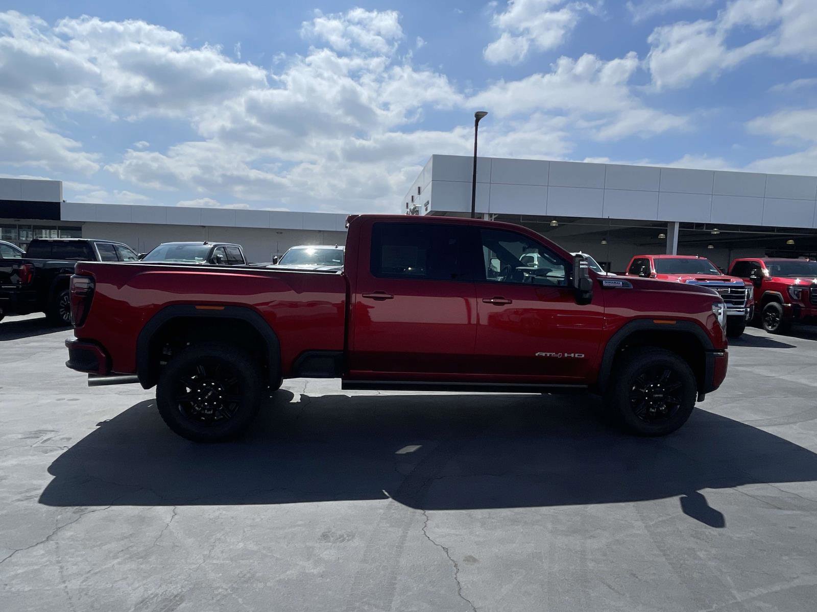 New 2025 GMC Sierra 2500 AT4 w/ AT4 Premium Plus Package image 4