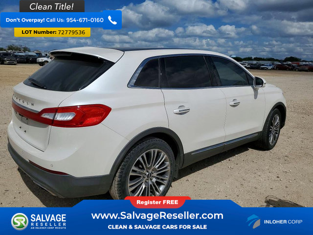 Used 2016 Lincoln MKX Reserve w/ Enhanced Security Package FWD image 4