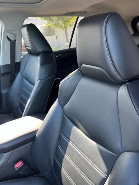 Used 2021 Toyota RAV4 XLE Premium AWD/4WD image 12