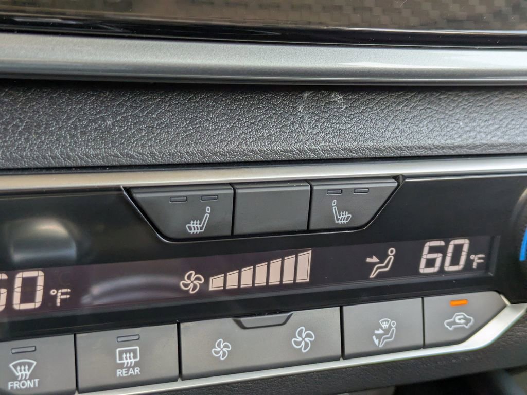 Used 2025 Nissan Altima 2.5 SR w/ SR Premium Package image 22