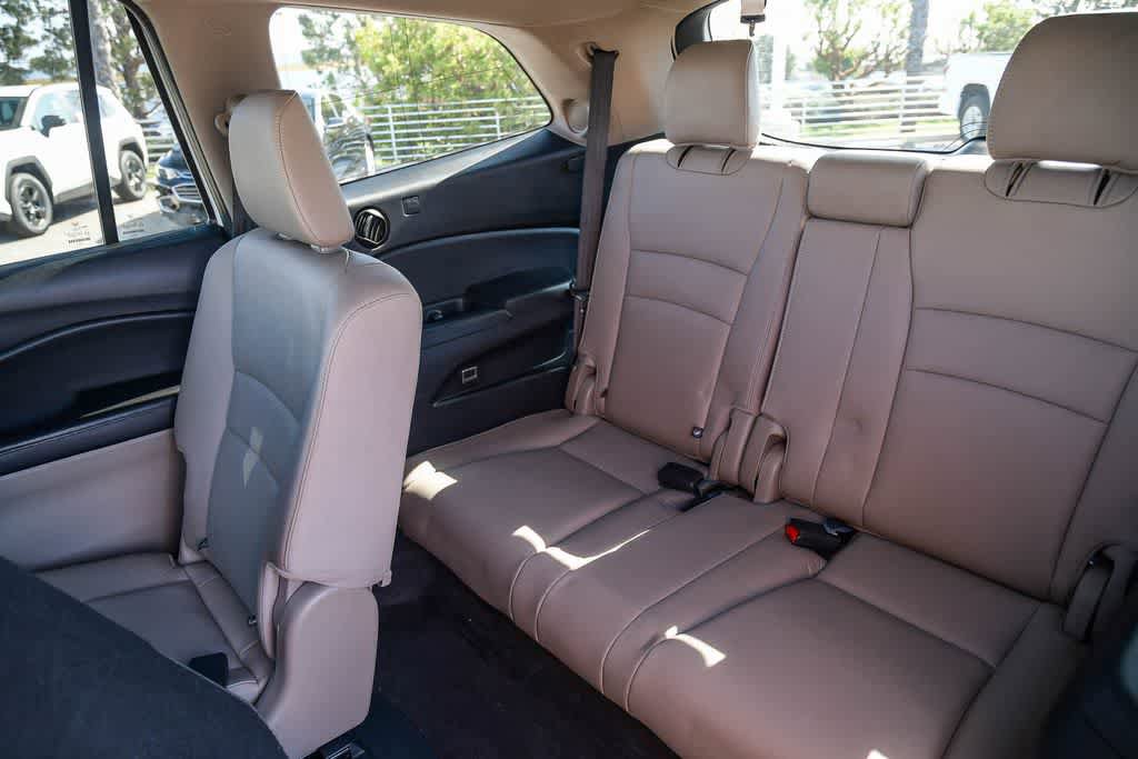 Used 2016 Honda Pilot Touring image 20