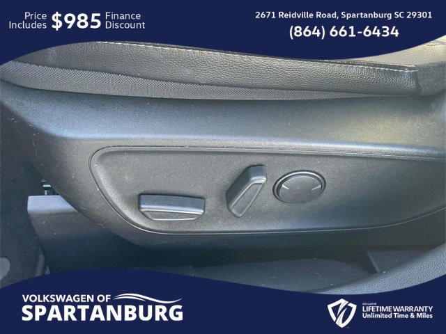 Used 2022 Ford Escape SEL image 16