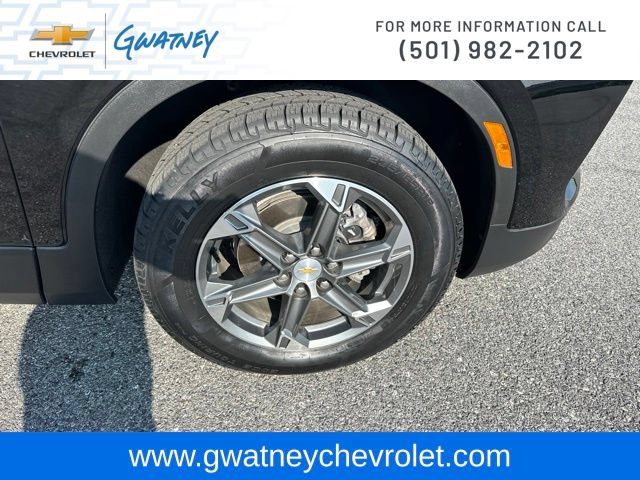 Used 2025 Chevrolet Blazer LT AWD/4WD image 12