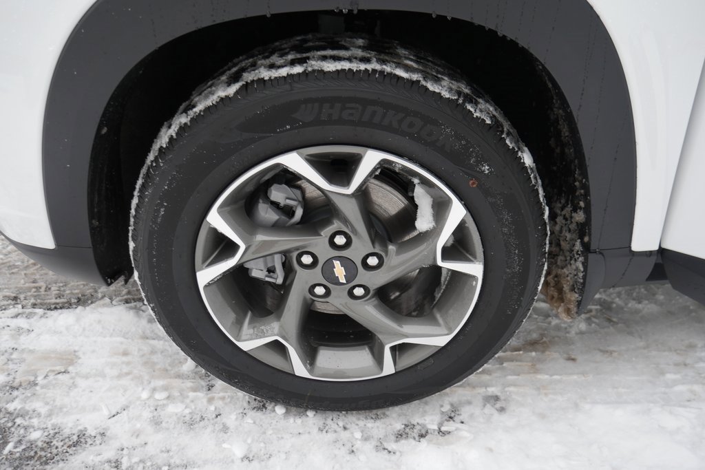 New 2026 Chevrolet Trax LT w/ Driver Confidence Package image 30