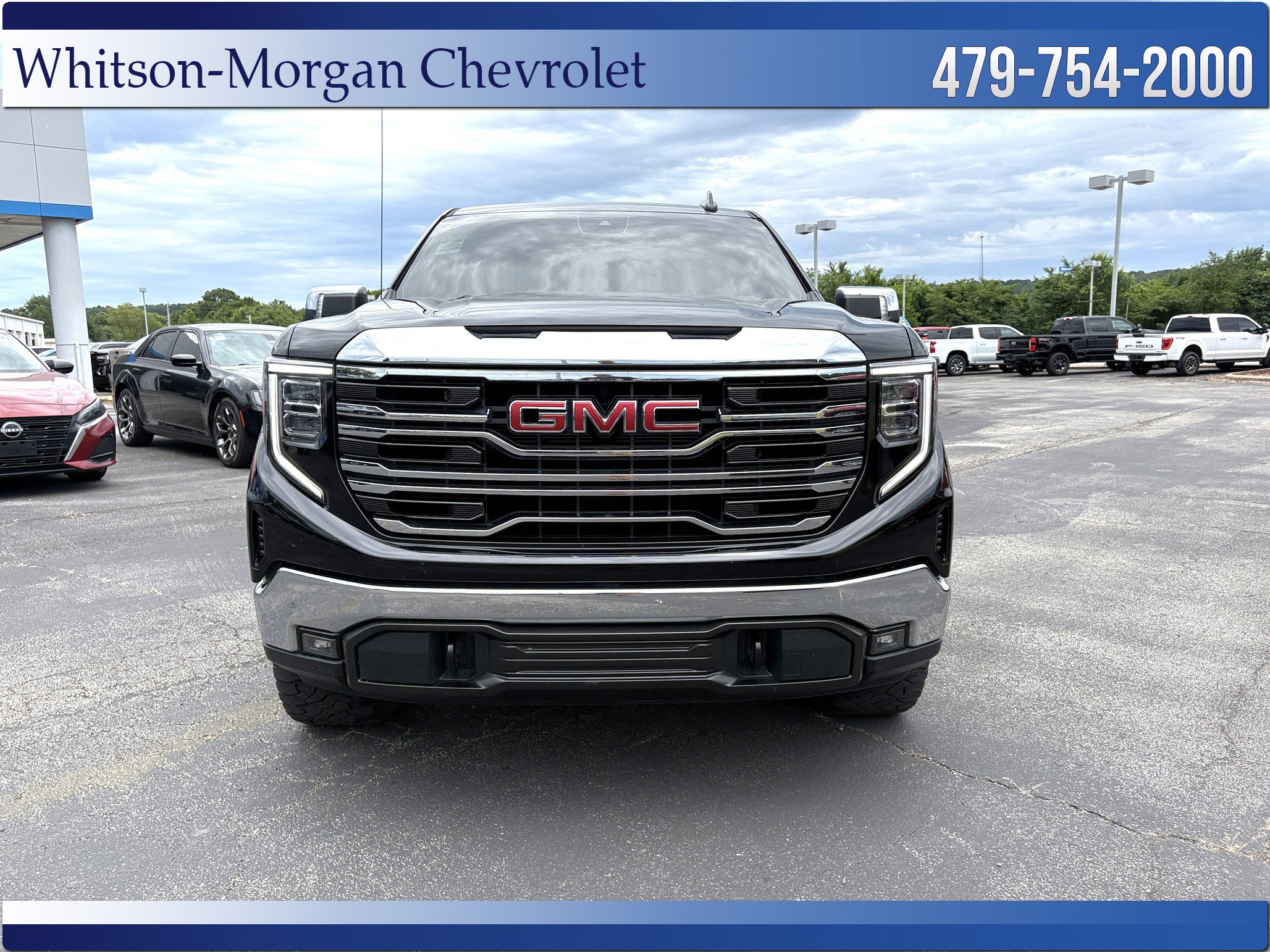 Used 2022 GMC Sierra 1500 SLT w/ SLT Convenience Package AWD/4WD image 3
