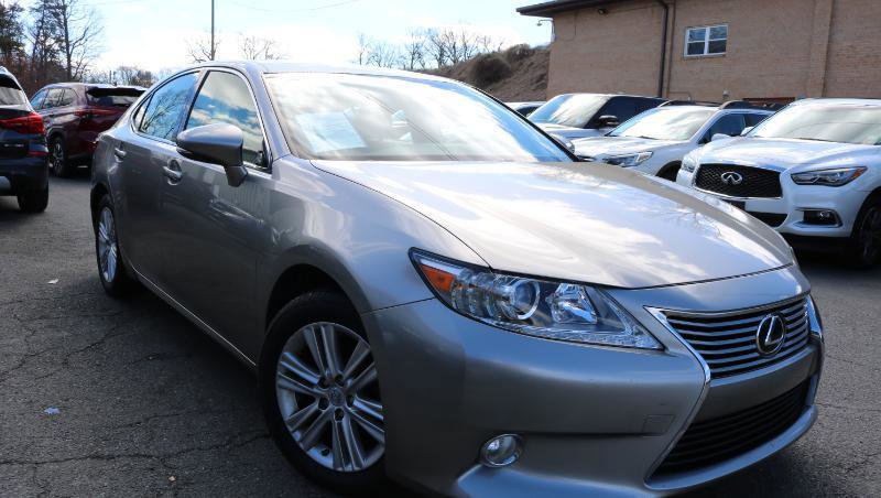 Used 2015 Lexus ES 350 4dr Sdn image 3