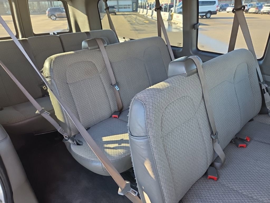 Used 2020 Chevrolet Express 3500 LT w/ LT Preferred Equipment Group image 11