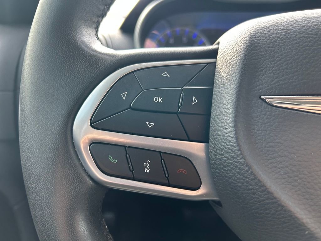 Certified 2023 Chrysler 300 Touring w/ Sport Appearance Package image 13