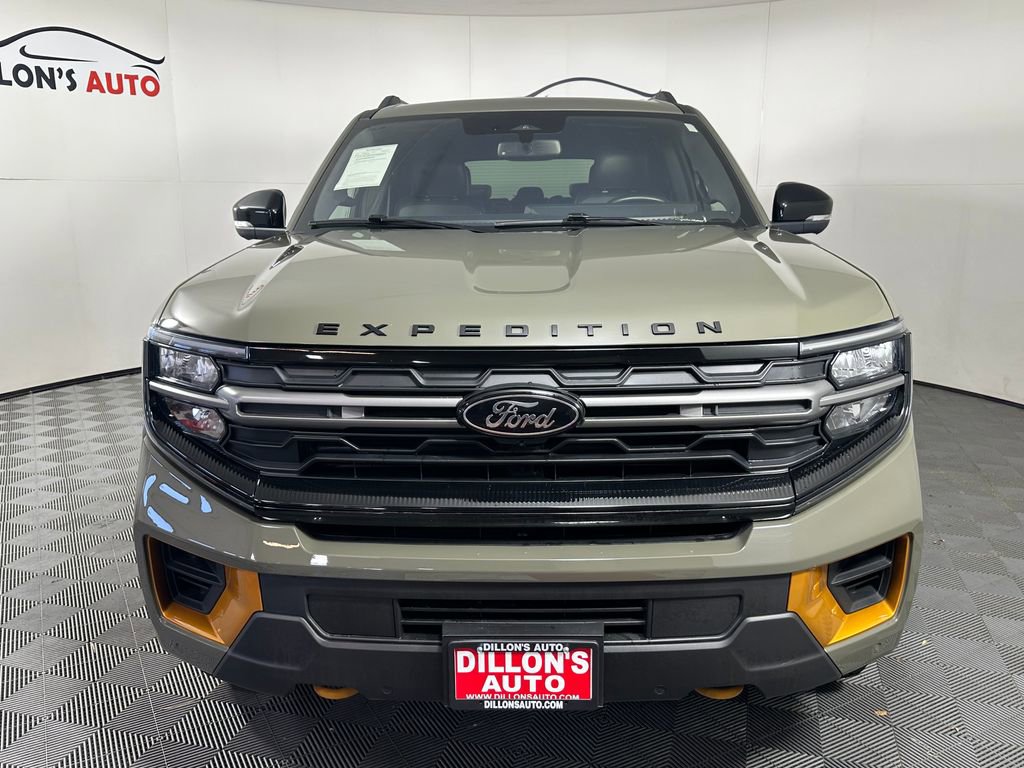 Used 2025 Ford Expedition Tremor AWD/4WD image 14