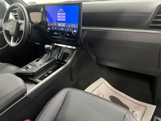 Certified 2025 Lexus GX 550 image 12