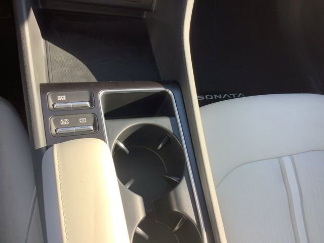 Used 2025 Hyundai Sonata SEL AWD/4WD image 12