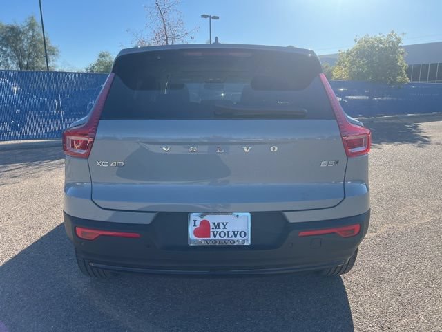 New 2026 Volvo XC40 B5 Plus w/ Protection Package Premier AWD/4WD image 5