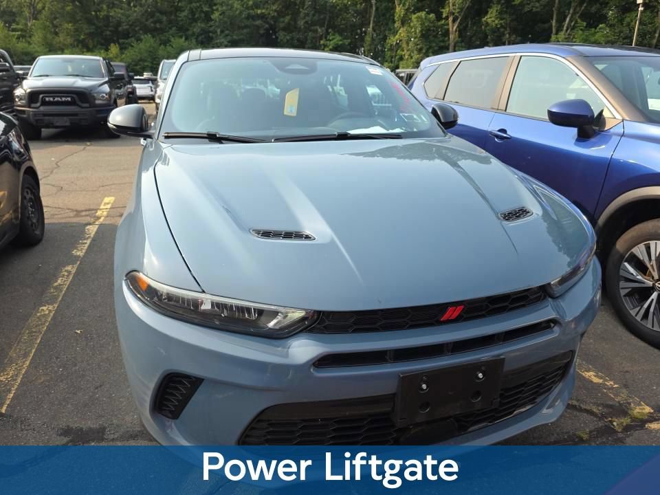 Used 2024 Dodge Hornet R/T Plus w/ R/T Blacktop Package AWD/4WD image 8