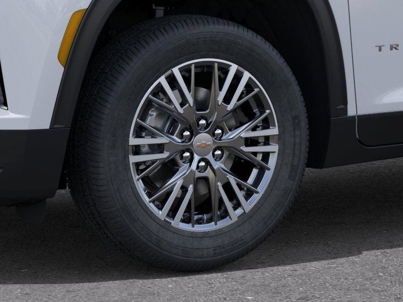New 2026 Chevrolet Traverse LT w/ Driver Confidence Package FWD image 9