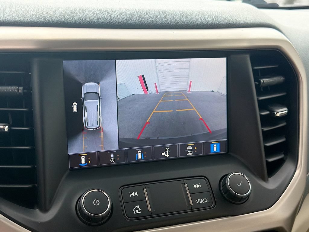 Used 2021 GMC Acadia Denali w/ Denali Technology Package AWD/4WD image 14