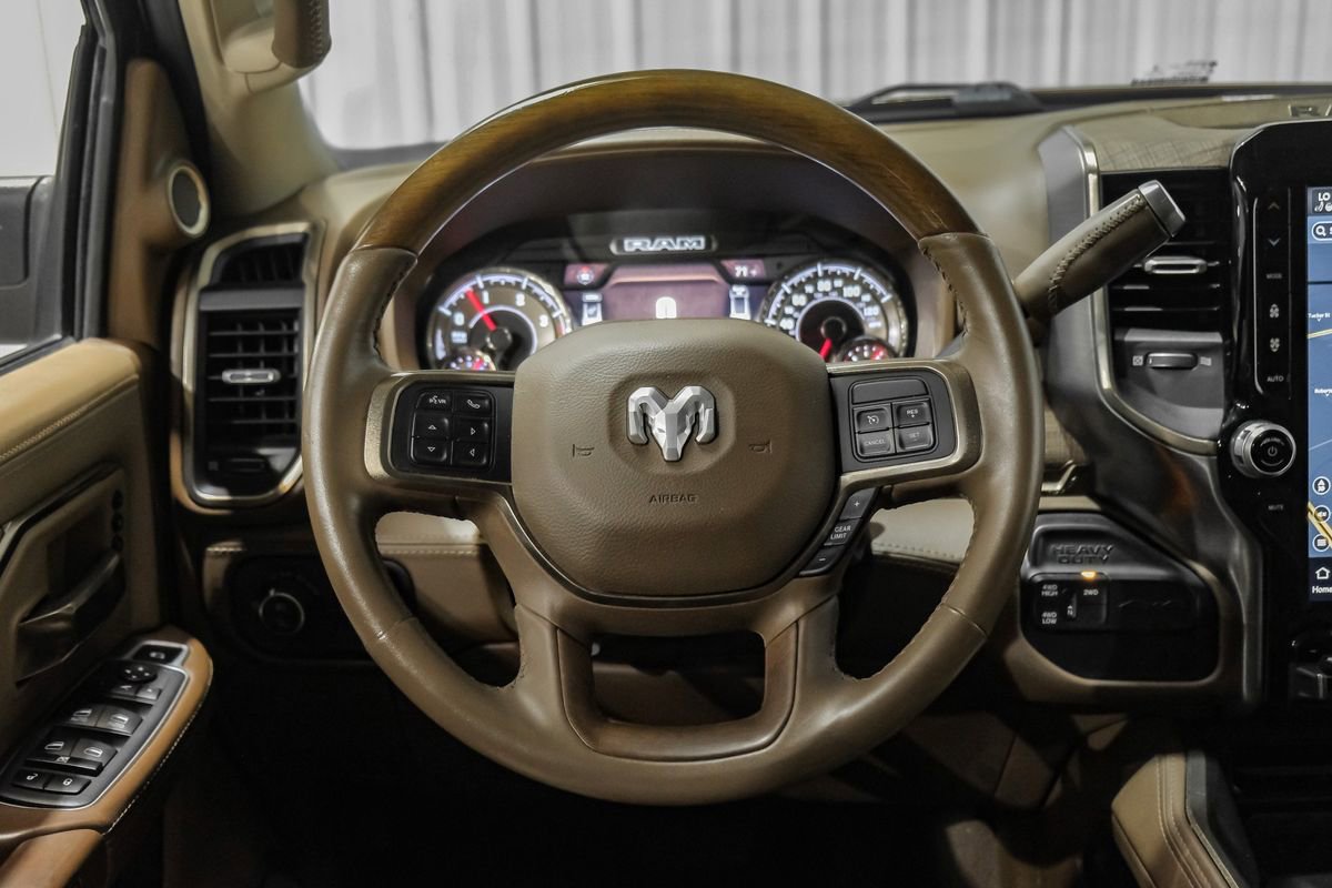 Used 2022 RAM 3500 Limited image 15