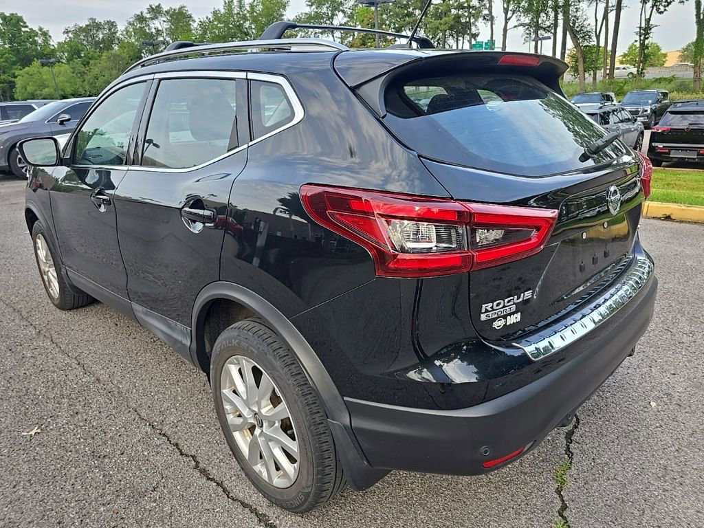 Used 2020 Nissan Rogue Sport SV AWD/4WD image 6