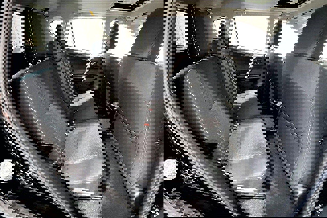 Used 2016 Toyota RAV4 XLE image 20