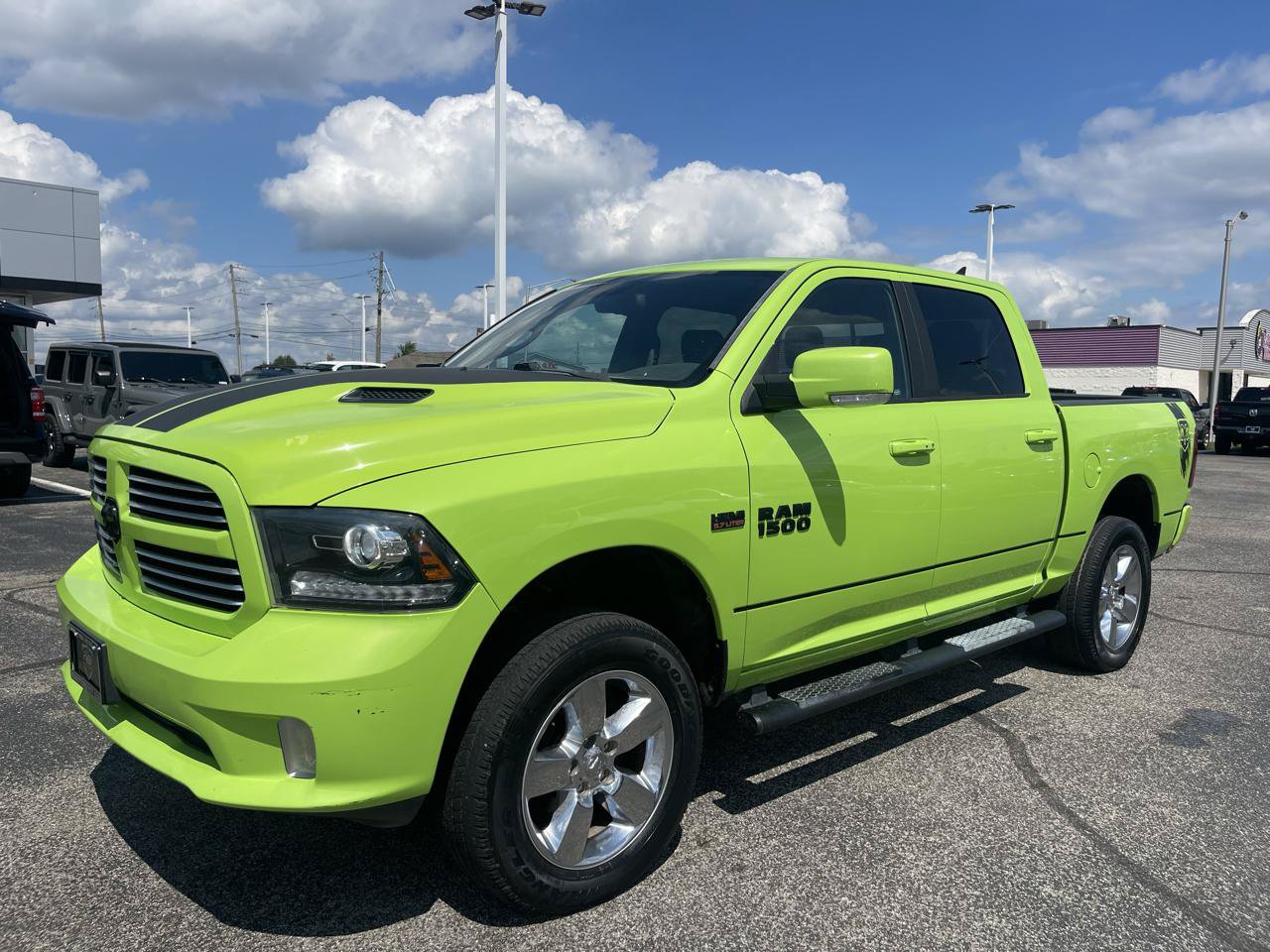 Used 2017 RAM 1500 Sport w/ Sublime Green Sport Package AWD/4WD image 7
