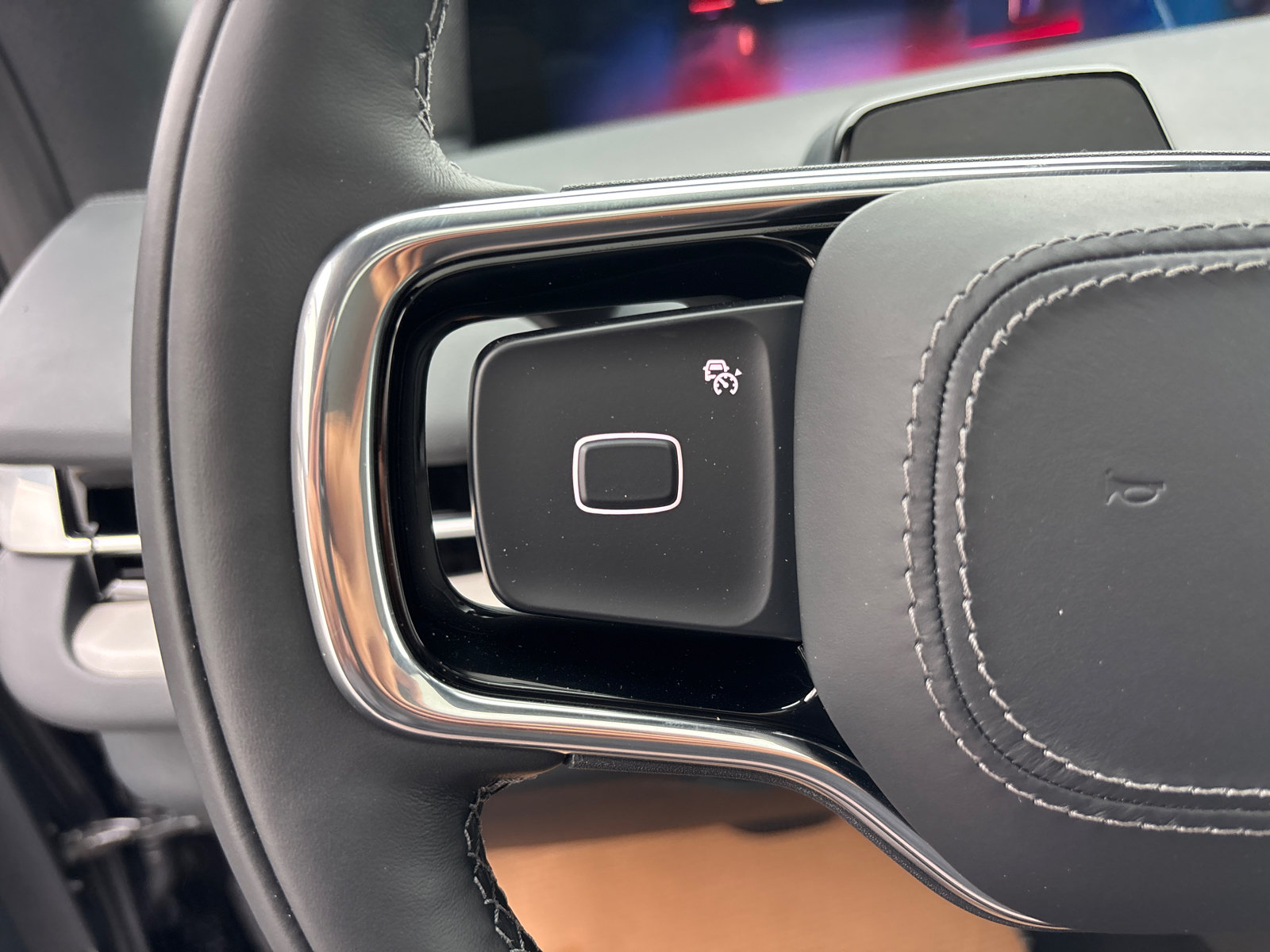 New 2026 Lincoln Navigator Reserve w/ Jet Appearance Package AWD/4WD image 16