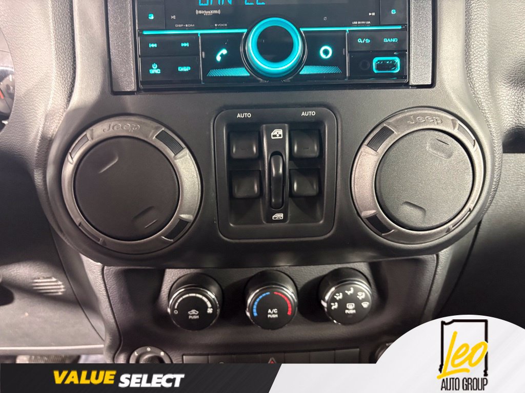 Used 2015 Jeep Wrangler Unlimited Sport w/ Quick Order Package 24S AWD/4WD image 13