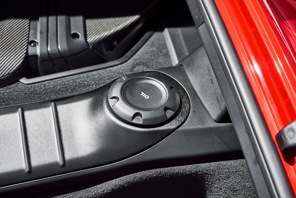 Used 2023 Porsche 718 Cayman GT4 RS image 28