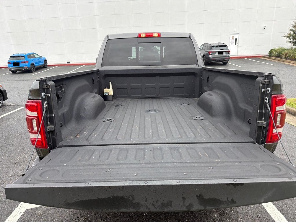Used 2022 RAM 2500 Laramie AWD/4WD image 9
