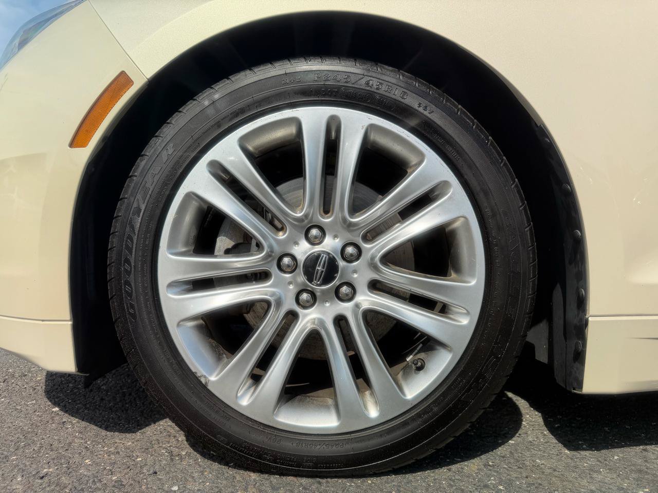 Used 2016 Lincoln MKZ AWD w/ Equipment Group 300A Reserve image 28