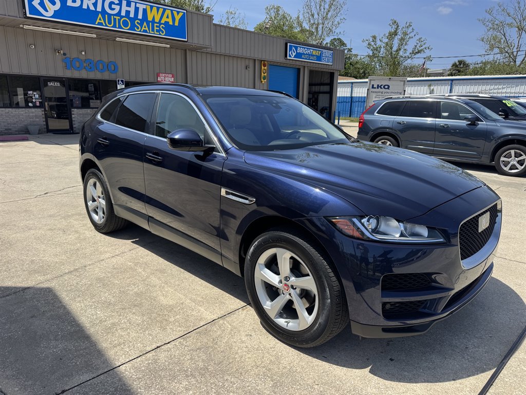 Used 2019 Jaguar F-PACE Premium image 3