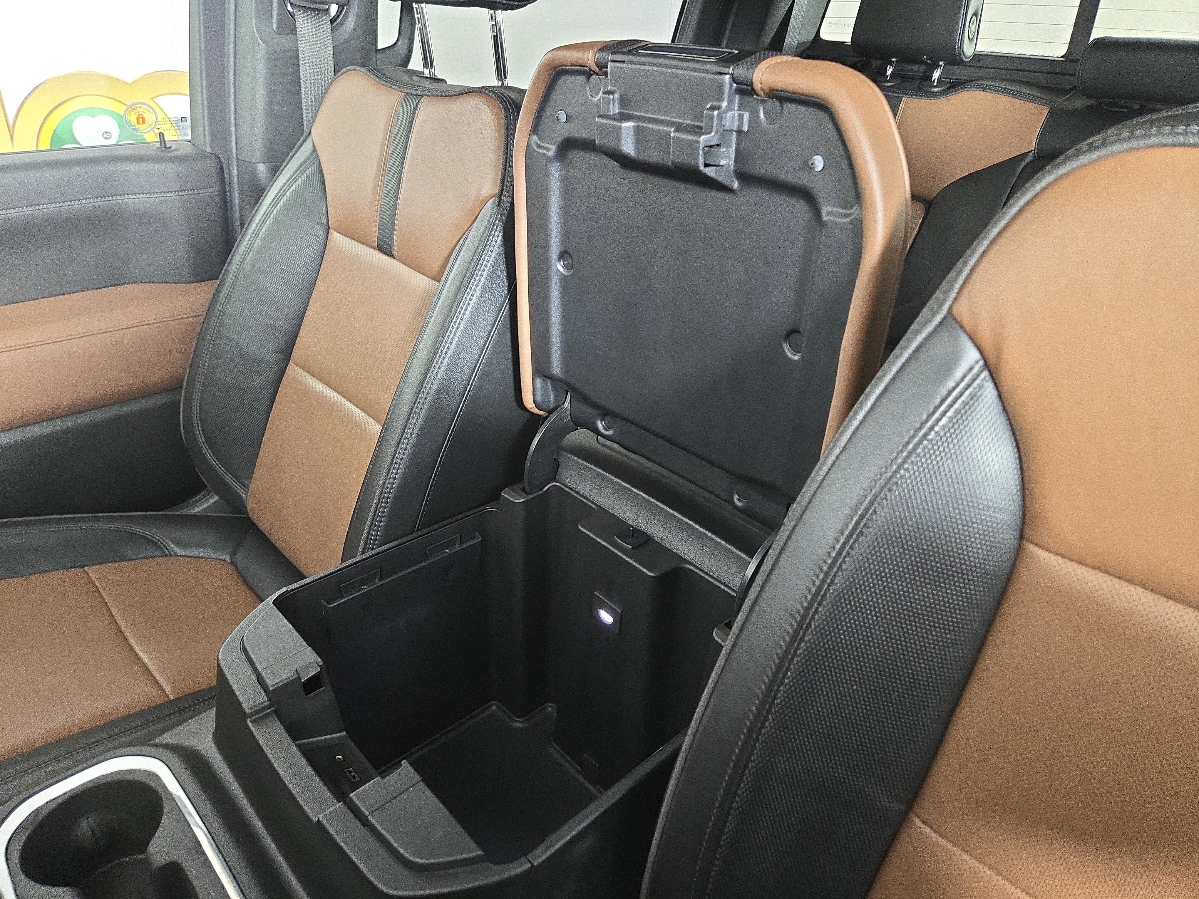 Certified 2023 Chevrolet Silverado 2500 High Country w/ Safety Package II image 27