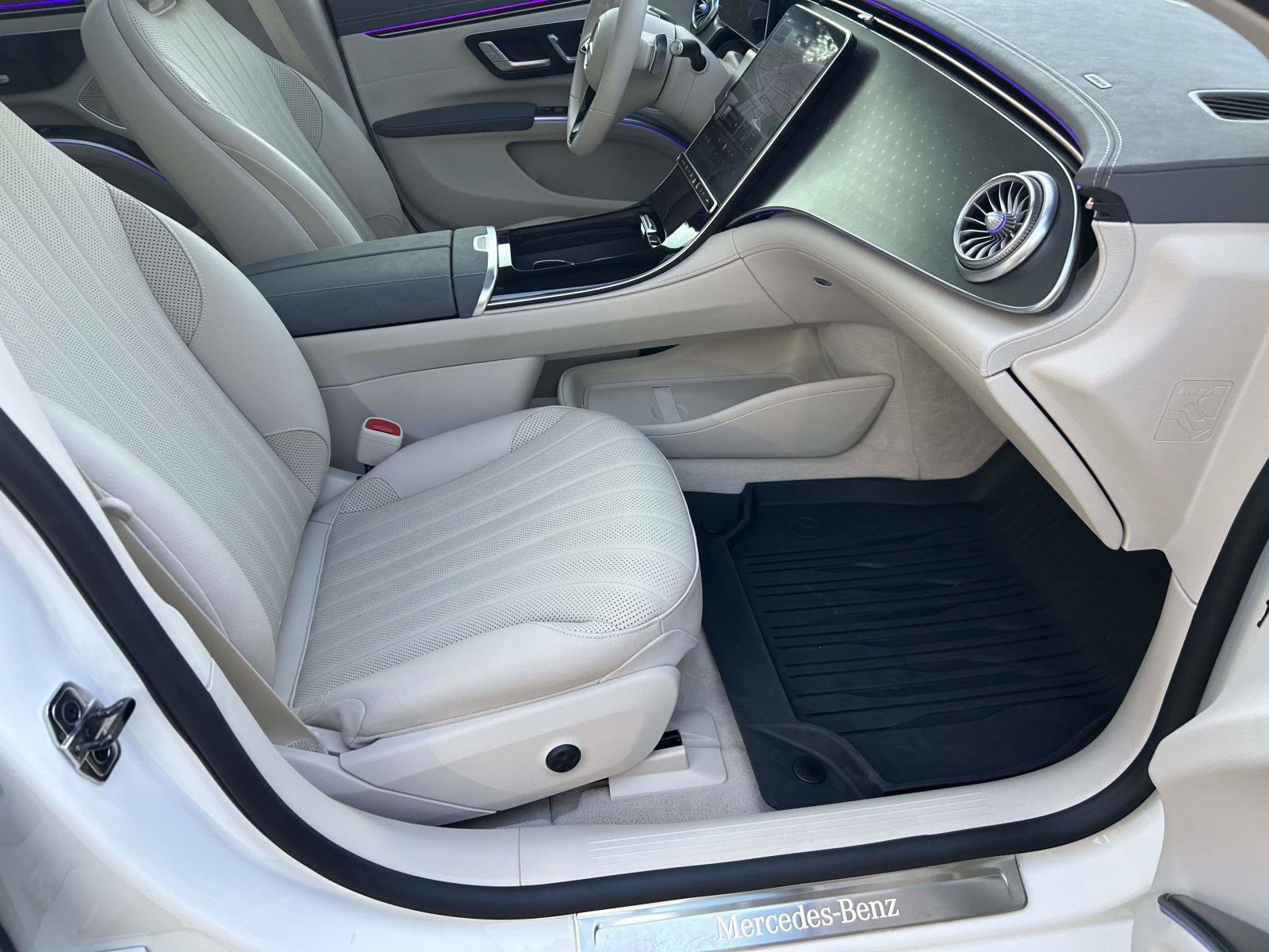 Certified 2023 Mercedes-Benz EQS 450+ 4MATIC Sedan image 51
