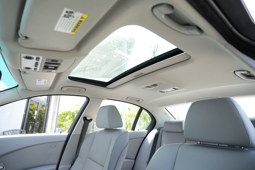 Used 2006 BMW 530xi Sedan AWD/4WD image 21
