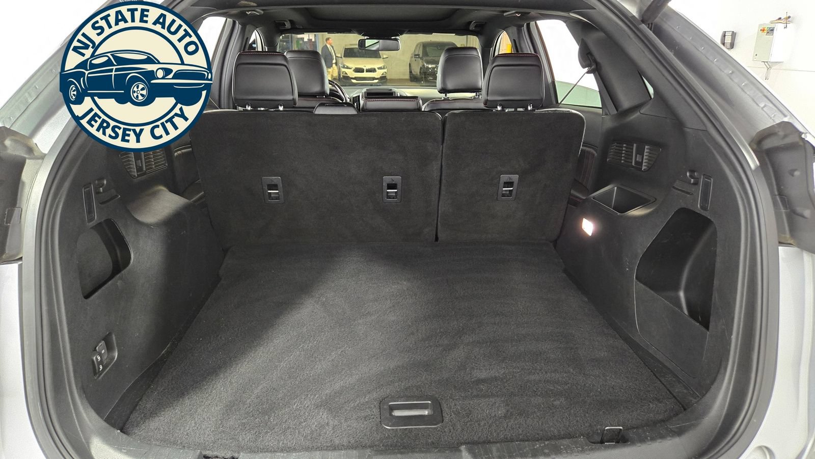 Used 2022 Ford Edge ST-Line AWD/4WD image 32