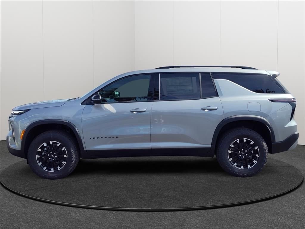 New 2026 Chevrolet Traverse Z71 w/ Driver Confidence Package image 2