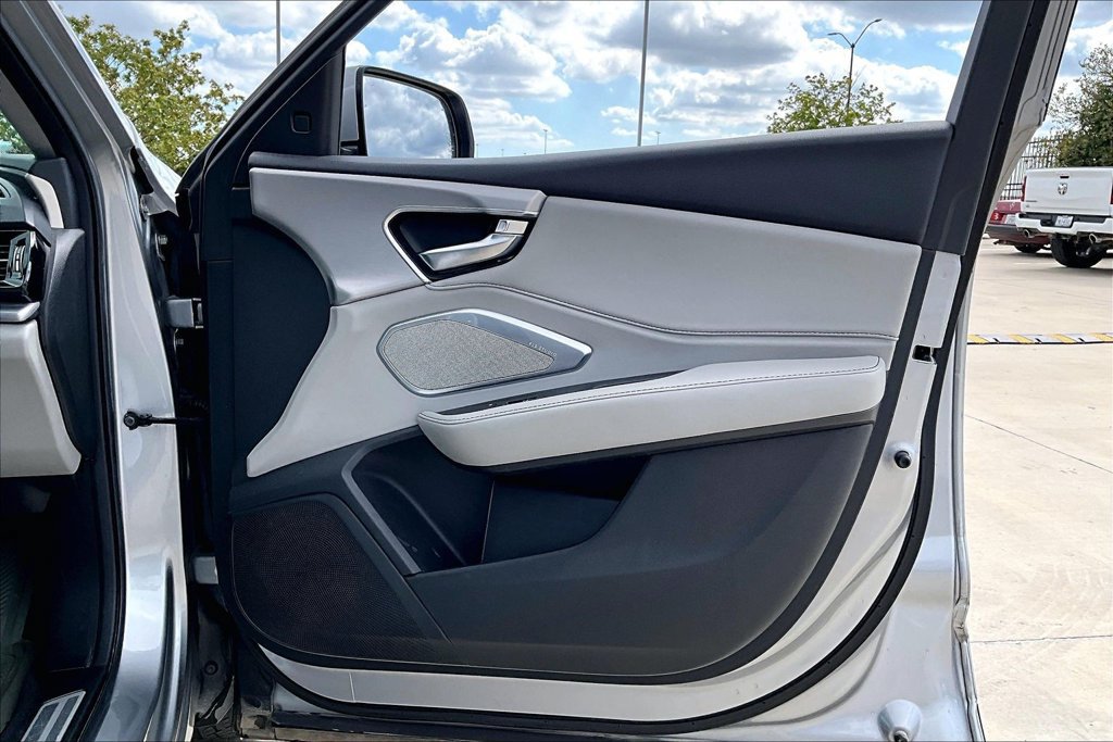 Used 2019 Acura RDX w/ Technology Package AWD/4WD image 22