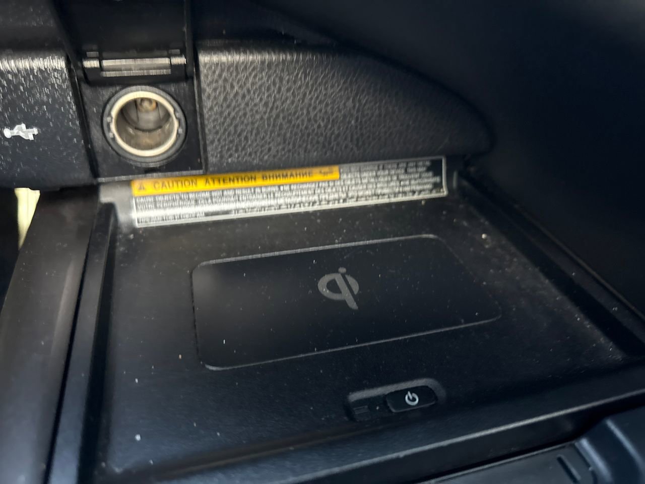 Used 2021 Toyota Camry XSE image 27