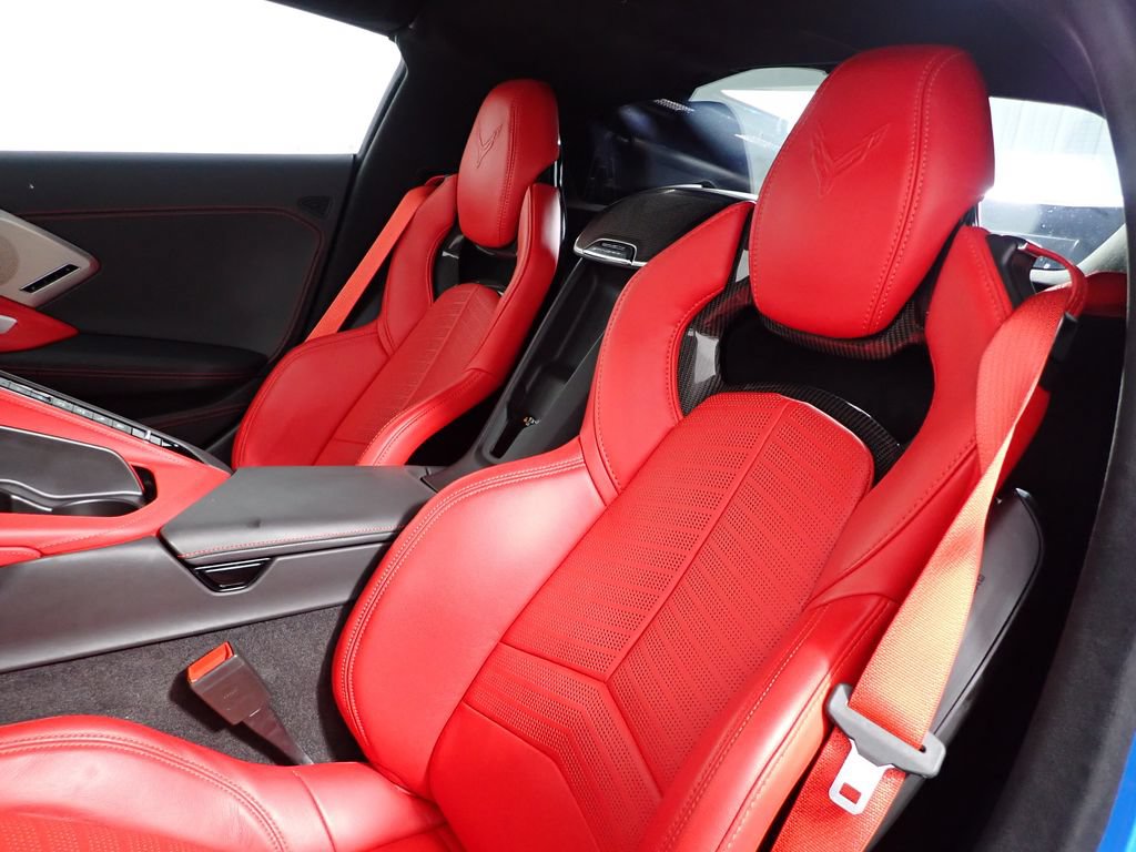 Used 2022 Chevrolet Corvette Stingray Premium Cpe w/ Z51 Performance Package RWD image 23