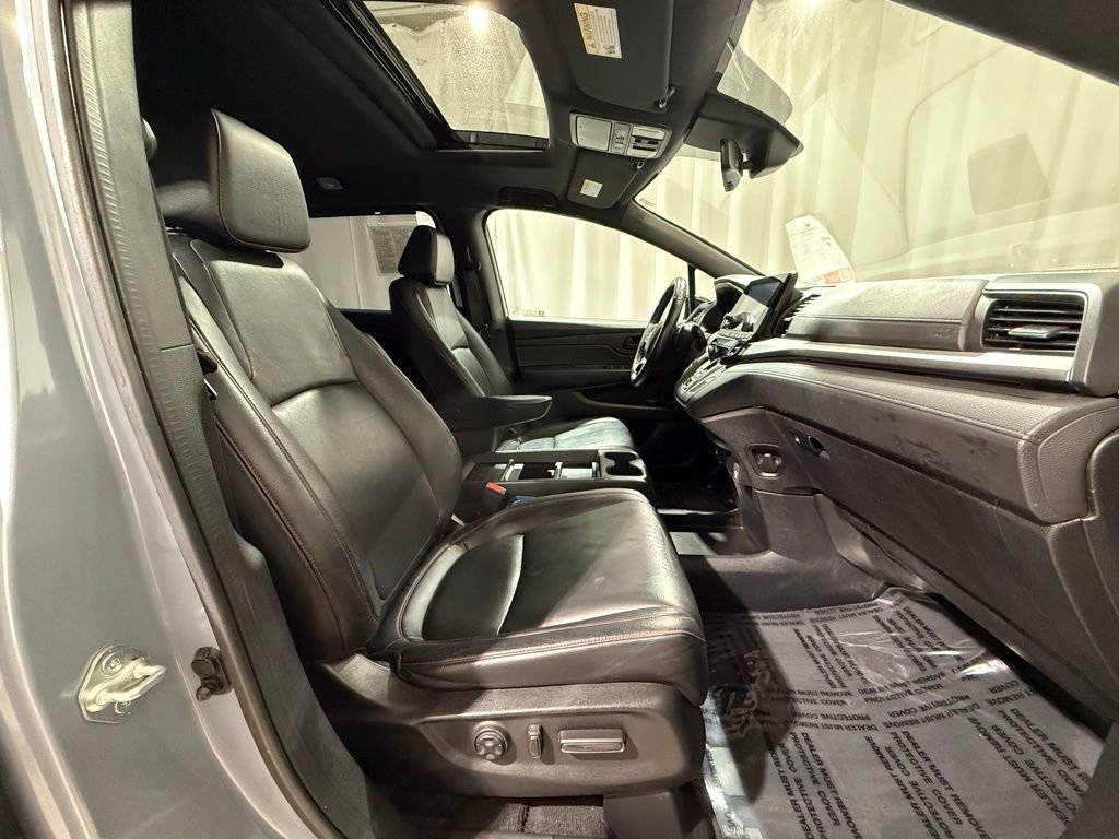 Used 2023 Honda Odyssey Sport image 24