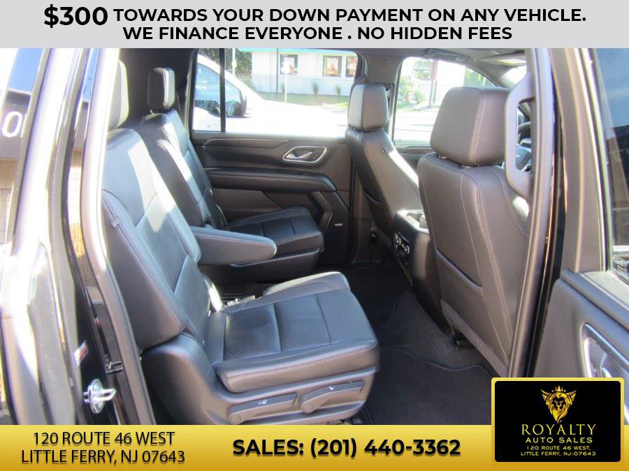 Used 2021 Chevrolet Suburban LT image 9