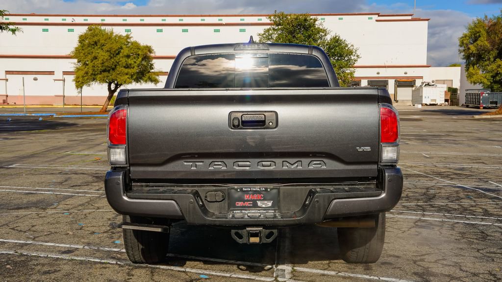 Used 2022 Toyota Tacoma image 9