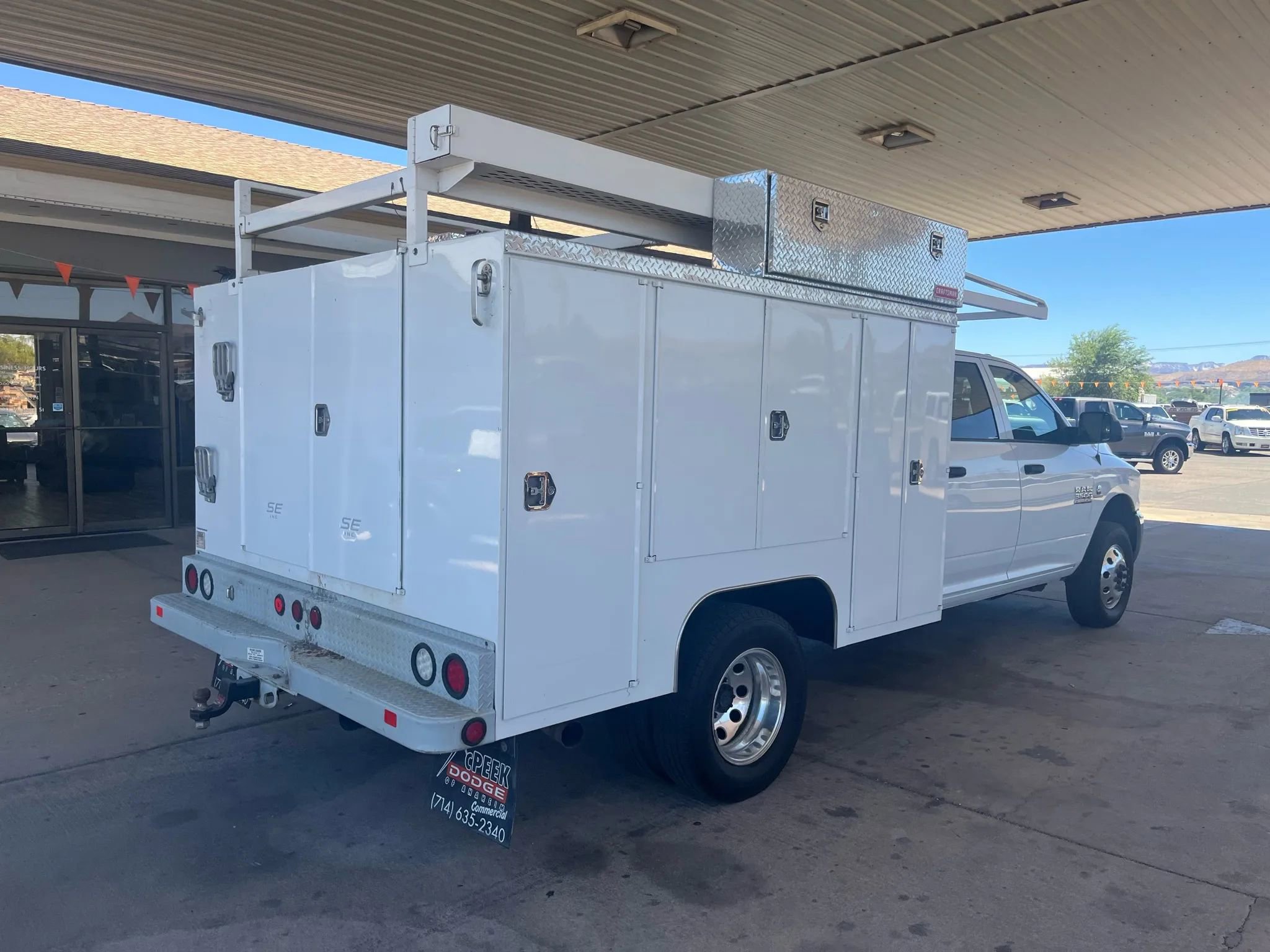 Used 2017 RAM 3500 Tradesman w/ Chrome Appearance Group image 5